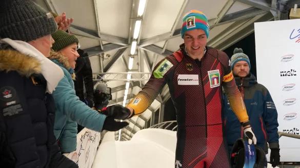 Anschieber Simon Wulff ist derzeit freigestellt. - © Roman Koksarov/dpa