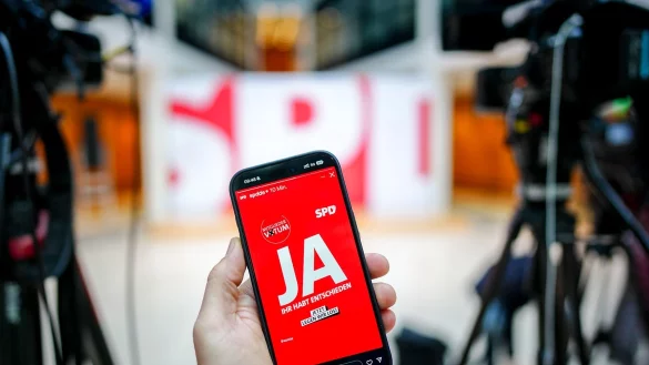 Die SPD sagt «Ja» zur schwarz-roten Koalition. - © Kay Nietfeld/dpa