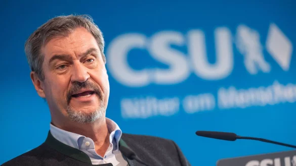 Söder fordert Leistungskürzungen beim Bürgergeld. (Archivbild) - © Peter Kneffel/dpa