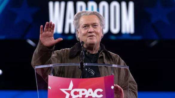 Bannon zählt zu den einflussreichsten Ideologen der Trump-Bewegung. - © Jose Luis Magana/AP/dpa