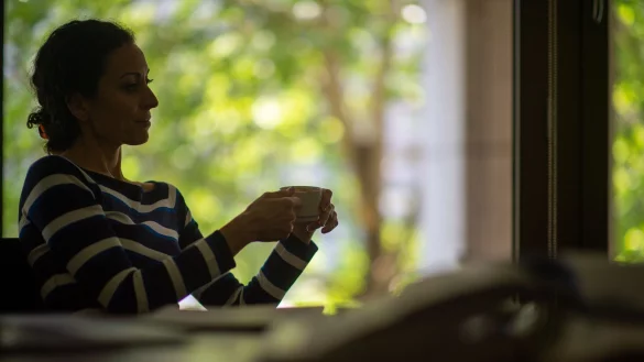 Mal kurz durchatmen: Mikropausen k&ouml;nnen bei B&uuml;roarbeiten oder kreativen Aufgaben eine leichte Leistungssteigerung bewirken. - &copy; Klaus-Dietmar Gabbert/dpa-tmn