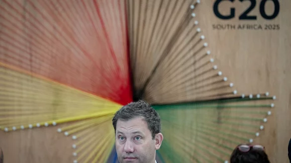 Finanzminister Lars Klingbeil (SPD) h&auml;lt den EU-Haushalt nicht f&uuml;r zustimmungsf&auml;hig. - &copy; Kay Nietfeld/dpa