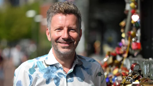 ESC-Kommentator Thorsten Schorn hält Deutschland ESC-Beitrag «Baller» für sehr modern. - © Federico Gambarini/dpa