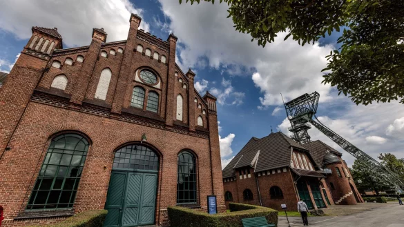 Am Gel&auml;nde der ehemaligen Zeche Zollern soll es zu einer k&ouml;rperlichen Auseinandersetzung gekommen sein. (Archivbild) - &copy; Dieter Menne/dpa