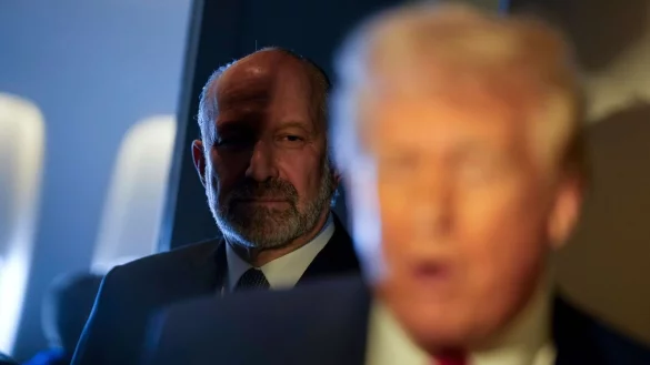 Handelsminister Lutnick will Elektrogeräte in den USA fertigen lassen. Branchenexperten zufolge fehlt es allerdings an Infrastruktur und Fachkräften. (Archiv) - © Uncredited/AP/dpa