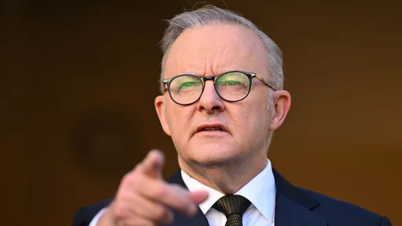 Premierminister Albanese hofft auf eine zweite Amtszeit. (Archivbild) - © Lukas Coch/AAP/dpa