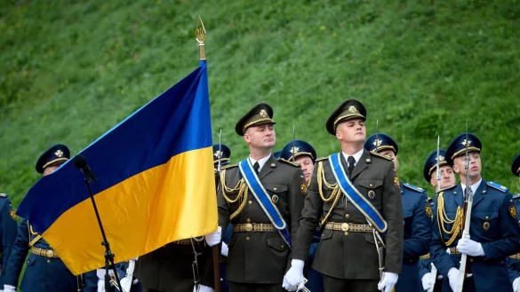 Die Ukraine geht am Samstag den Tag ihrer Nationalflagge. Am Sonntag ist Unabh&auml;ngigkeitstag. - &copy; Uncredited/Ukrainian Presidential Press Office via AP/dpa