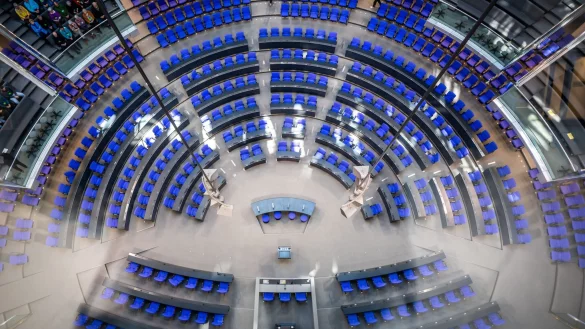 Das Bündnis Sahra Wagenknecht kommt bei der Bundestagswahl nach abschließender Auszählung auf fast 1.300 Zweitstimmen mehr in NRW, verharrt aber bei 4,1 Prozent. (Foto-Archiv) - © Michael Kappeler/dpa