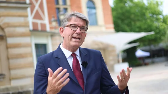 Wolfram Weimer, Staatsminister für Kultur und Medien. (Archivbild) - © Karl-Josef Hildenbrand/dpa