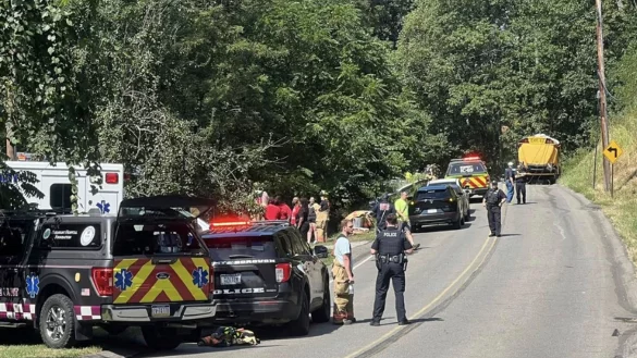 Wie schwer die Menschen verletzt wurden, war zun&auml;chst unklar. - &copy; Jessica Riley/KDKA-TV News/AP/dpa