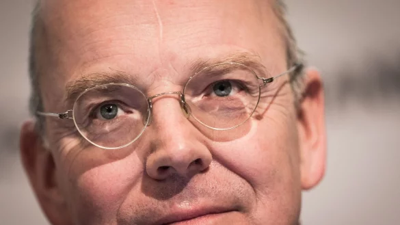 Der Banker Blessing soll Investoren f&uuml;r Deutschland gewinnen. - &copy; Frank Rumpenhorst/dpa