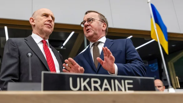 Deutschland und Gro&szlig;britannien leiteten das Treffen der Kontaktgruppe. - &copy; Geert Vanden Wijngaert/AP/dpa