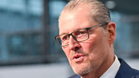 Arbeitgeberpr&auml;sident Rainer Dulger stemmt sich gegen das Tariftreuegesetz. (Archivbild) - &copy; Peter Kneffel/dpa