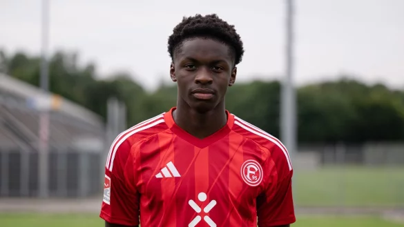 Noah Mbamba absolvierte sieben Pflichtspiele f&uuml;r die Profimannschaft von Fortuna D&uuml;sseldorf. - &copy; Marius Becker/dpa