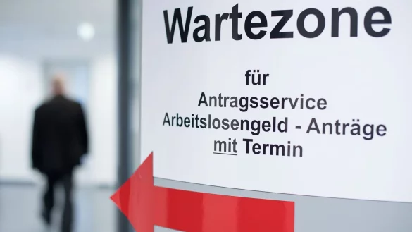 Kinderbetreuung oder gesundheitliche Einschr&auml;nkungen sind h&auml;ufig der Grund, aus dem Menschen gerade keiner Erwerbst&auml;tigkeit nachgehen. (Symbolbild) - &copy; Sebastian Gollnow/dpa