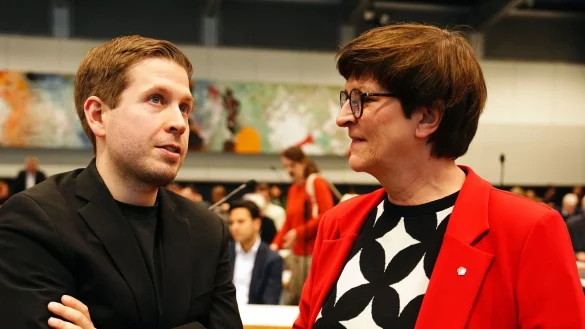 Ende Januar tauchte K&uuml;hnert auch bei einer SPD-Fraktionssitzung auf. (Archivbild) - &copy; Kay Nietfeld/dpa