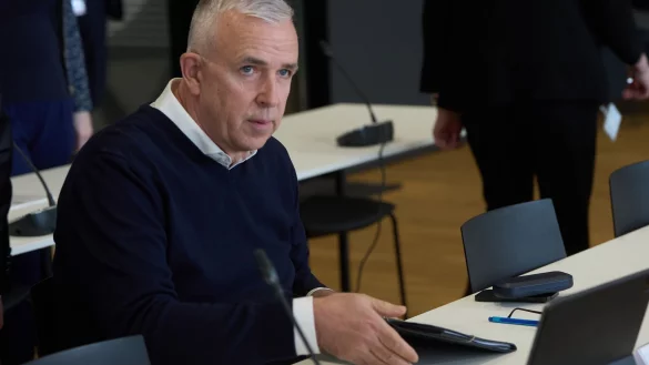 Union-Präsident Dirk Zingler will nach dem Urteil auch zivilrechtliche Schritte einleiten. - © Thomas Frey/dpa