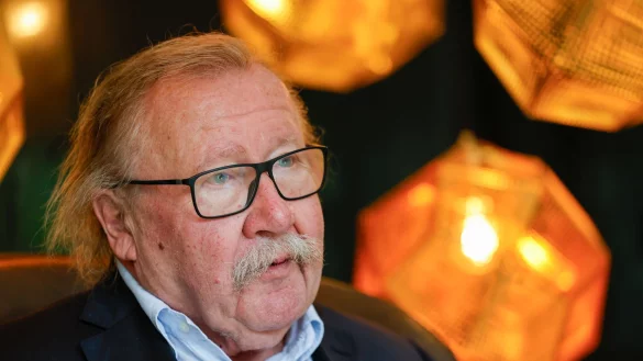 Der Philosoph Peter Sloterdijk sieht in der schwarz-roten Koalition schon den Keim f&uuml;r deren Zerfall angelegt. (Archivbild) - &copy; Thomas Banneyer/dpa