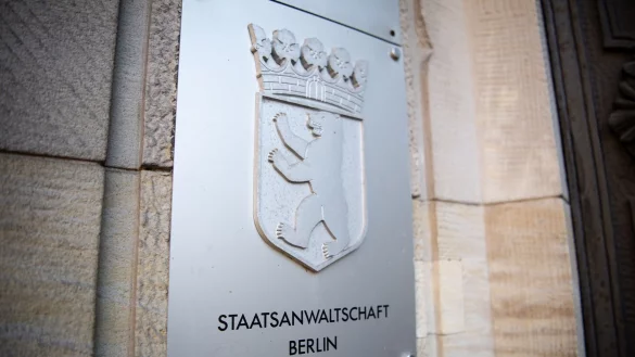 Die Staatsanwaltschaft hat im Rahmen der Ermittlungen gegen einen Palliativarzt eine weitere Exhumierung veranlasst. (Symbolbild) - © Fabian Sommer/dpa