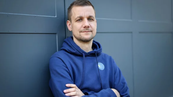 Wandern auf dem Jakobsweg macht leichter. In vielerlei Hinsicht. Tobi Schlegl hat nach dem Nachhausekommen weiter gemacht. - &copy; Christian Charisius/dpa