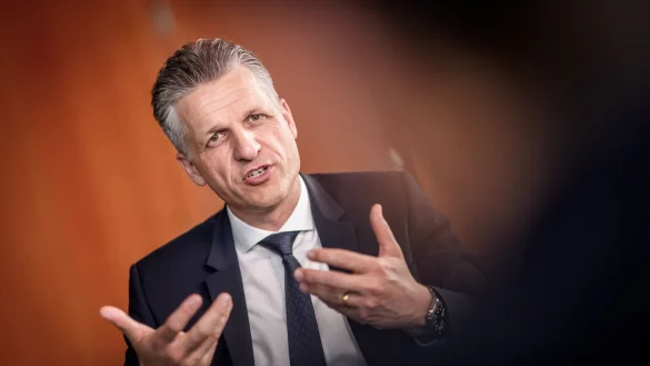 Kanzleramtschef Frei zeigt sich in der Debatte &uuml;ber die Stromsteuer gespr&auml;chsbereit. (Archivbild) - &copy; Michael Kappeler/dpa