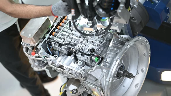 Die Zulieferer der Autoindustrie stehen unter Druck. (Archivbild) - © Felix Kästle/dpa