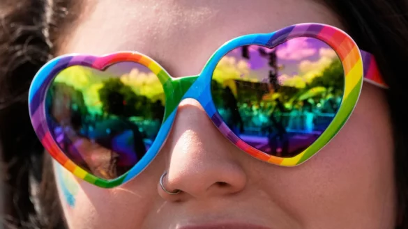 Sonne k&ouml;nnen vor UV-Strahlen sch&uuml;tzen, die mit Krebs und anderen Erkrankungen in Verbindung stehen. (Archivbild) - &copy; Alex Brandon/AP/dpa