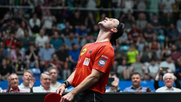 Timo Boll im letzten Spiel seiner Karriere. - © Arne Dedert/dpa