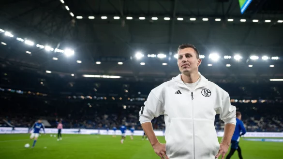 Jakob Fimpel hilft in dieser Saison bereits zum zweiten Mal bei den Profis aus - &copy; Fabian Strauch/dpa