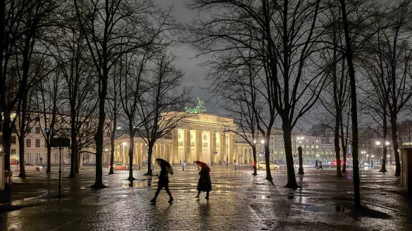Das politische Berlin muss erstmals einen Wahlkampf im Winter meistern (Archivbild). - &copy; Jan Woitas/dpa