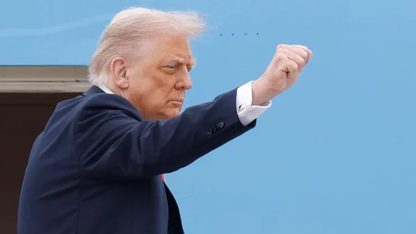 Trump will die Antifa-Bewegung als Terrororganisation einstufen. - &copy; Luis M. Alvarez/FR596 AP/AP/dpa