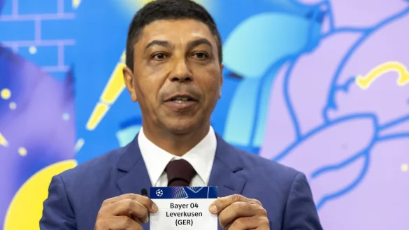 Bayern-Legende Giovane Elber zogt das deutsche Duell. - © Salvatore Di Nolfi/KEYSTONE/dpa