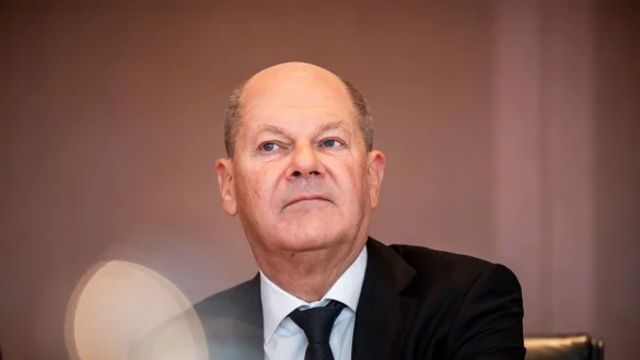 Bundeskanzler Olaf Scholz (SPD) - © Michael Kappeler/dpa