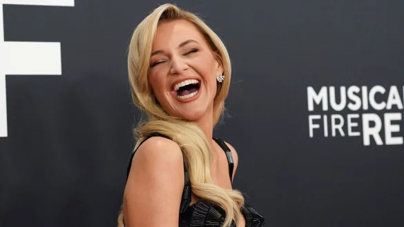 Kelsea Ballerini lobt Haley Lu Richardson für ihre Rolle in «The White Lotus». (Archivbild) - © Jordan Strauss/Invision/AP/dpa