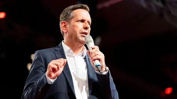 F&uuml;r Ministerpr&auml;sident Lies ist der Dieselskandal Mahnung und Motor zugleich: mehr Verantwortung und mehr Wandel. (Archivbild) - &copy; Michael Matthey/dpa