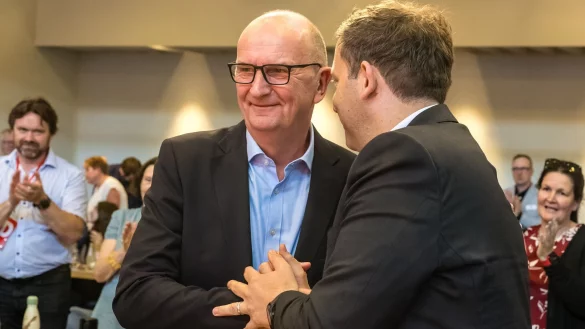 Brandenburgs Ministerpr&auml;sident Dietmar Woidke ist als SPD-Landeschef wiedergew&auml;hlt. - &copy; Frank Hammerschmidt/dpa