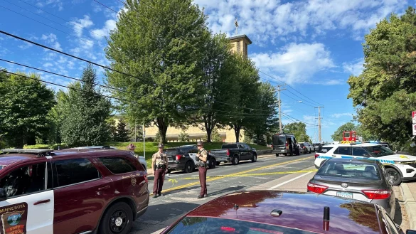 An einer katholischen Schule in Minneapolis sind Kinder erschossen worden. - &copy; Mark Vancleave/AP/dpa