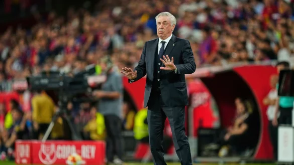 Die Zukunft von Real-Trainer Carlo Ancelotti ist weiter offen. - © Jose Breton/AP/dpa