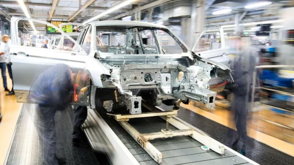 «Die Arbeitslosigkeit wird weiter steigen, die Beschäftigung nur noch stagnieren», teilte IAB-Experte Enzo Weber mit. - © Julian Stratenschulte/dpa/dpa-tmn