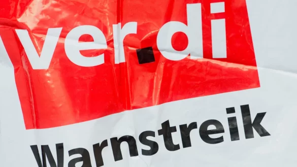 Die Gewerkschaften haben zuletzt unterschiedlichste Bereiche bestreikt. (Archivbild) - © Stefan Sauer/dpa-Zentralbild/dpa