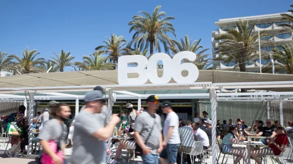 Der Ballermann soll lebenswerter werden - für Touristen und für Einheimische. (Archivfoto) - © Clara Margais/dpa