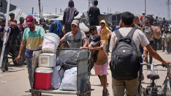 T&uuml;rk kritisiert die Lebensmittelverteilung der Gaza Humanitarian Foundation. - &copy; Abdel Kareem Hana/AP/dpa