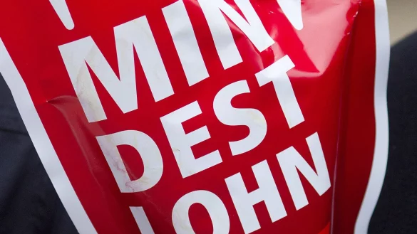 Die Gewerkschaften trommeln f&uuml;r einen deutlich h&ouml;heren Mindestlohn. - &copy; Jens Wolf/dpa