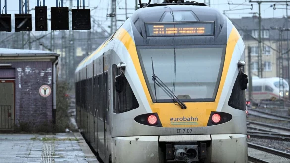 Es geht weiter - für diesen Zug der Eurobahn und für das Unternehmen insgesamt. - © Federico Gambarini/dpa