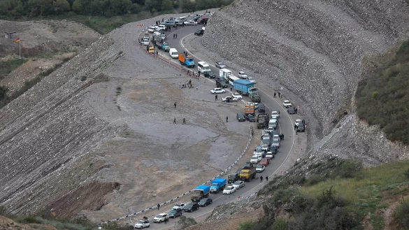 Im September 2023 brachten aserbaidschanische Truppen die Konfliktregion Berg-Karabach wieder unter ihre Kontrolle - mehr als 100.000 Karabach-Armenier flohen. (Archivbild) - © Vasily Krestyaninov/AP