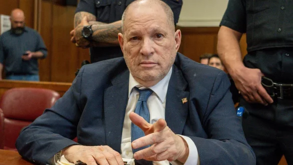 Wieder vor Gericht: Harvey Weinstein. - © Steven Hirsch/Pool New York Post/AP/dpa