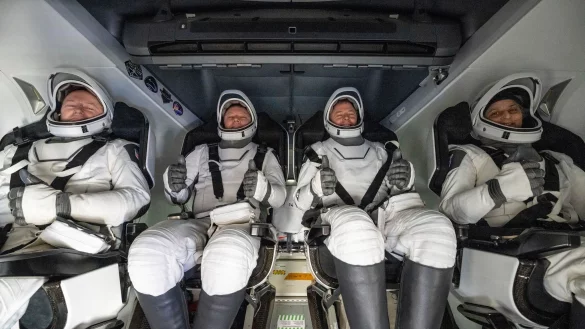 Aus einer Woche wurden neun Monate im All - umso größer war die Freude bei der Rückkehr. - © Keegan Barber/NASA/AP/dpa