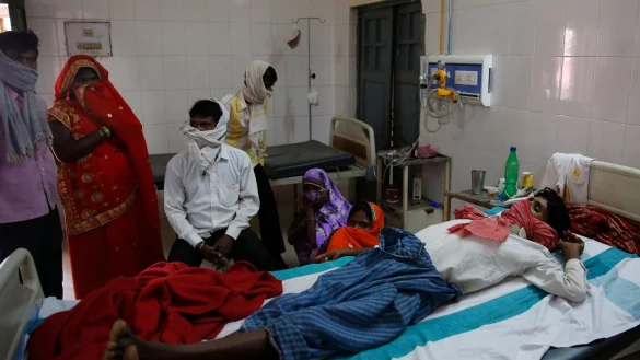 Neun L&auml;nder haben schon Probleme dabei, TB-Medikamente zu besorgen. (Archivbild) - &copy; Rajesh Kumar Singh/AP/dpa