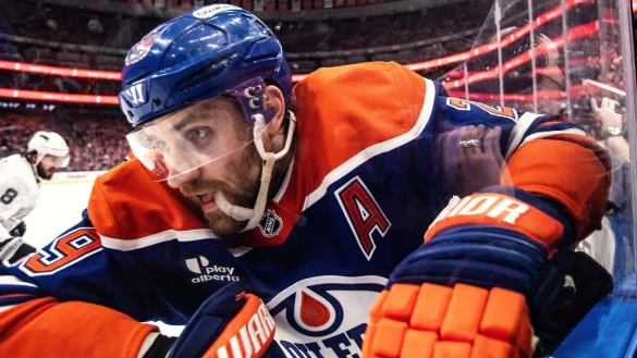 Leon Draisaitl blieb im sechsten Spiel erstmals ohne Scorerpunkt. - © Jason Franson/The Canadian Press via AP/dpa