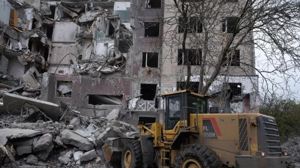 Die Ukraine beklagt auch nach dem Start einer von Moskau angek&uuml;ndigten dreit&auml;gigen Waffenruhe Angriffe von russischer Seite. - &copy; Iryna Rybakova/Ukraine\\\'s 93rd Kholodnyi Yar Separate Mechanized Brigade press service/AP/dpa